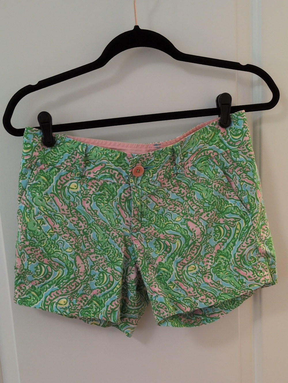 Lilly Pulitzer Chomp Chomp Shorts
